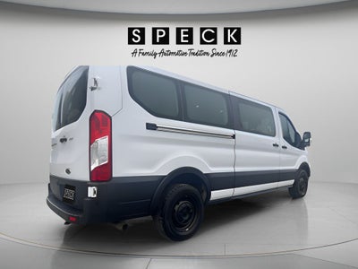 2022 Ford Transit Wagon XLT