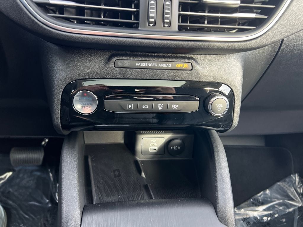 2025 Ford Escape Plug-In Hybrid Base