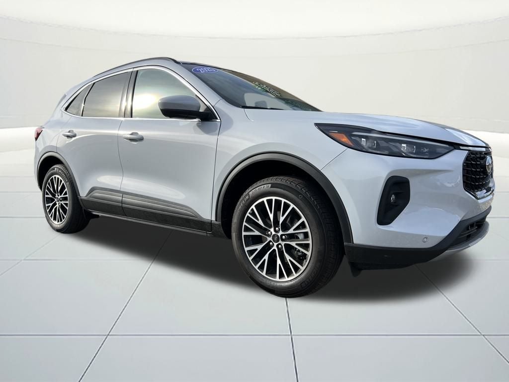 2025 Ford Escape Plug-In Hybrid Base