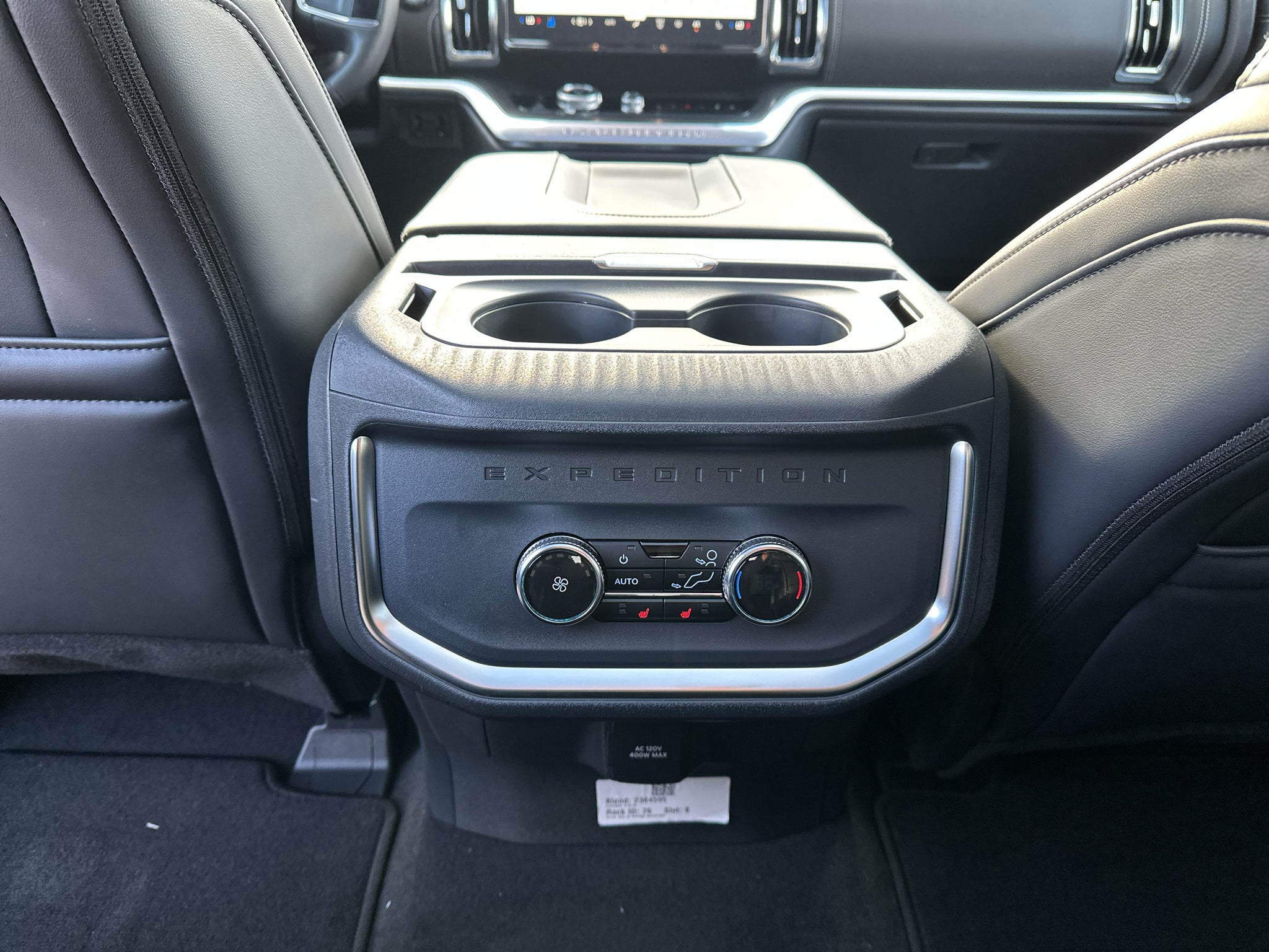 2027 Ford Expedition Platinum