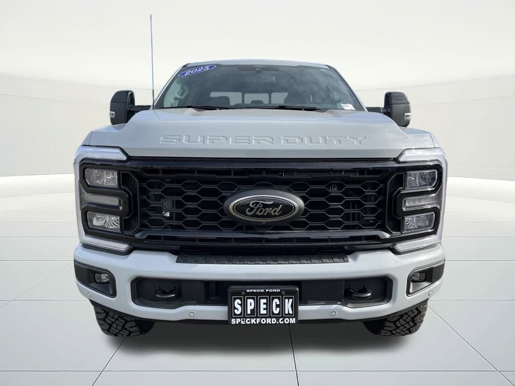2025 Ford F-350SD Lariat