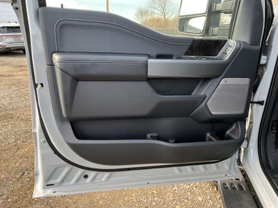 2025 Ford F-350SD Lariat