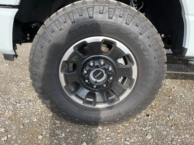 2025 Ford F-350SD Lariat