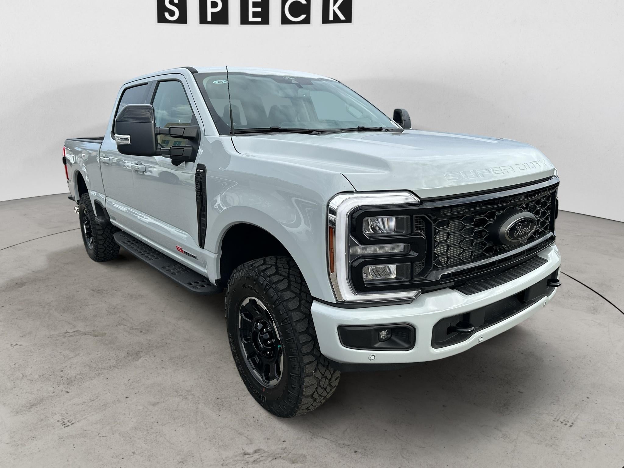2026 Ford F-350 LARIAT