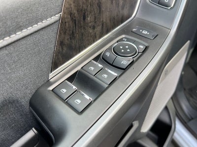 2025 Ford F-350SD Lariat