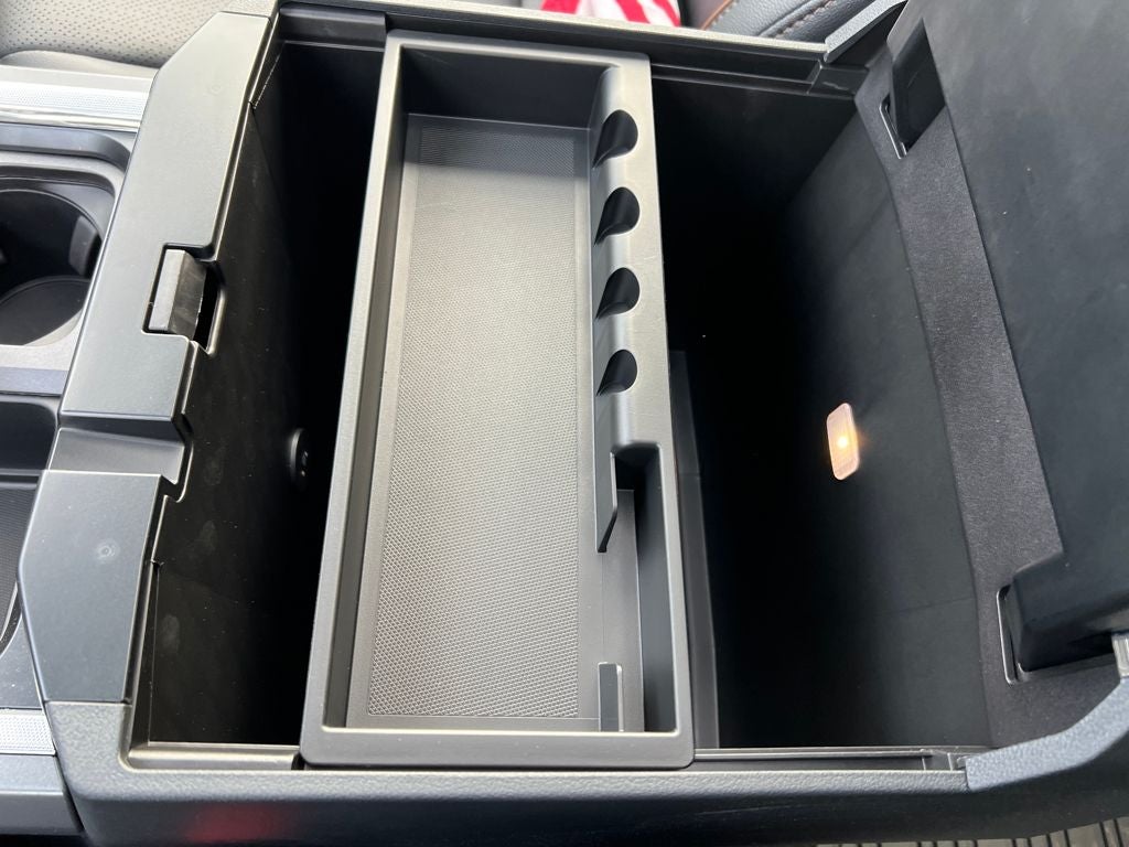 2025 Ford F-350SD Lariat