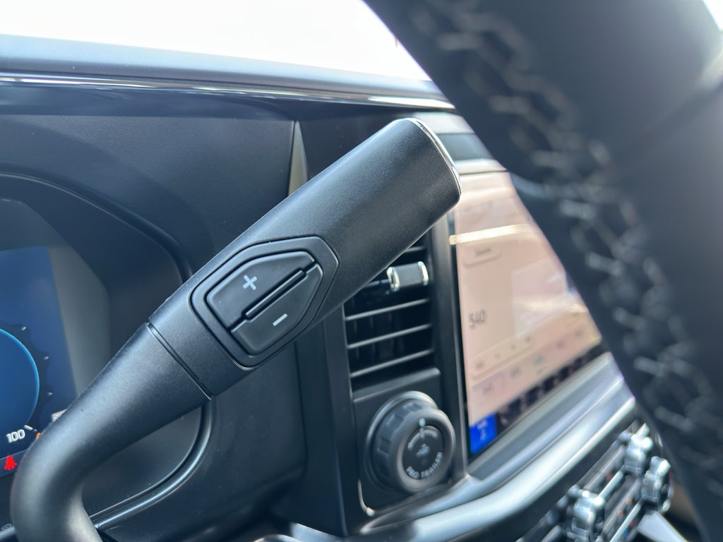 2026 Ford F-350 LARIAT 4WD Crew Cab 6.75' Box