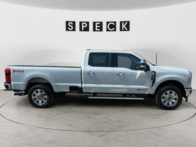 2026 Ford F-350 LARIAT 4WD Crew Cab 6.75' Box