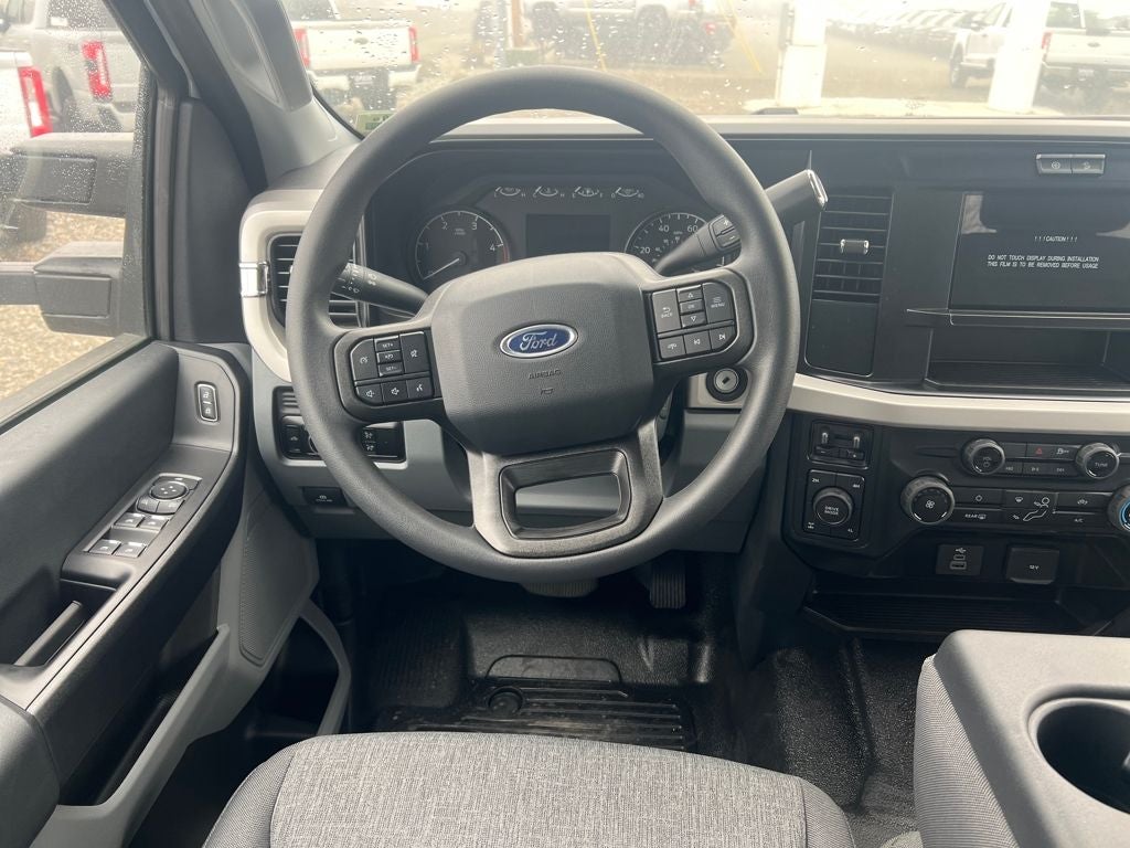2025 Ford F-350SD XL