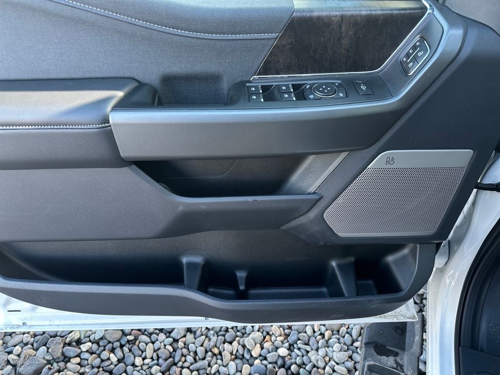 2025 Ford F-350SD Lariat