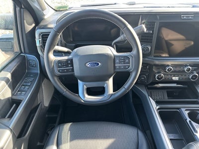 2025 Ford F-350SD Lariat