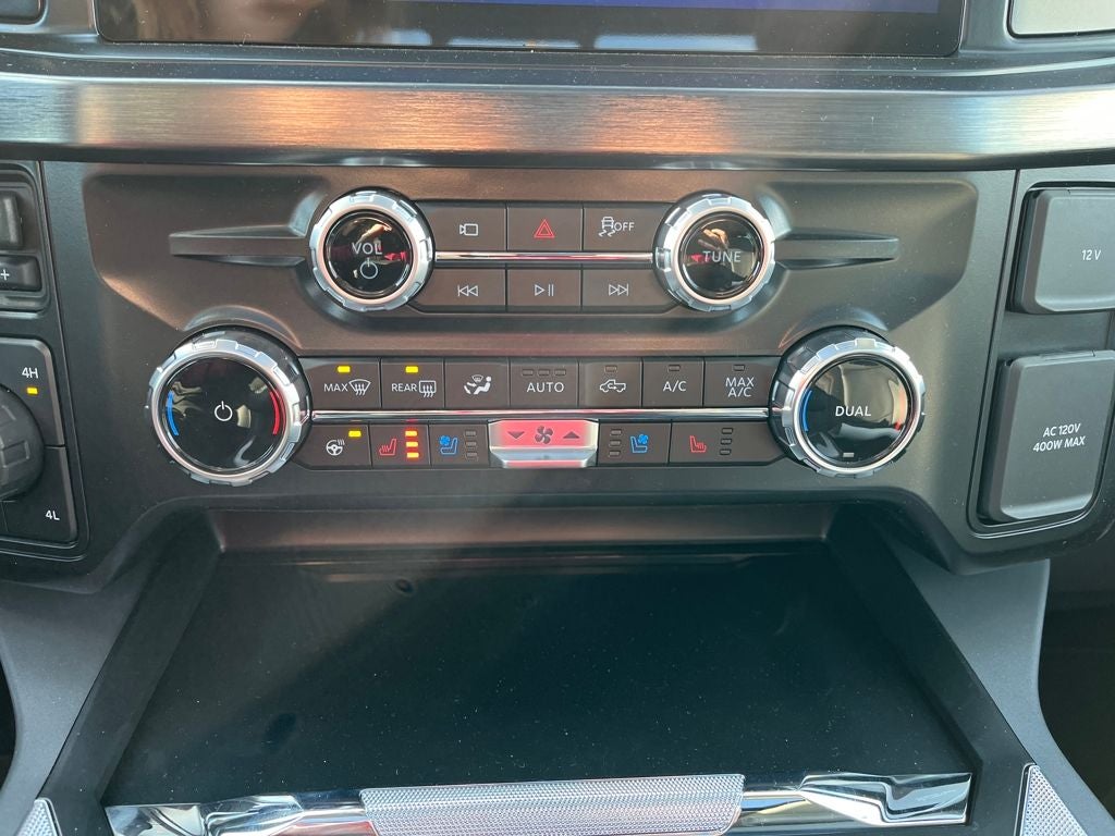 2025 Ford F-350SD Lariat