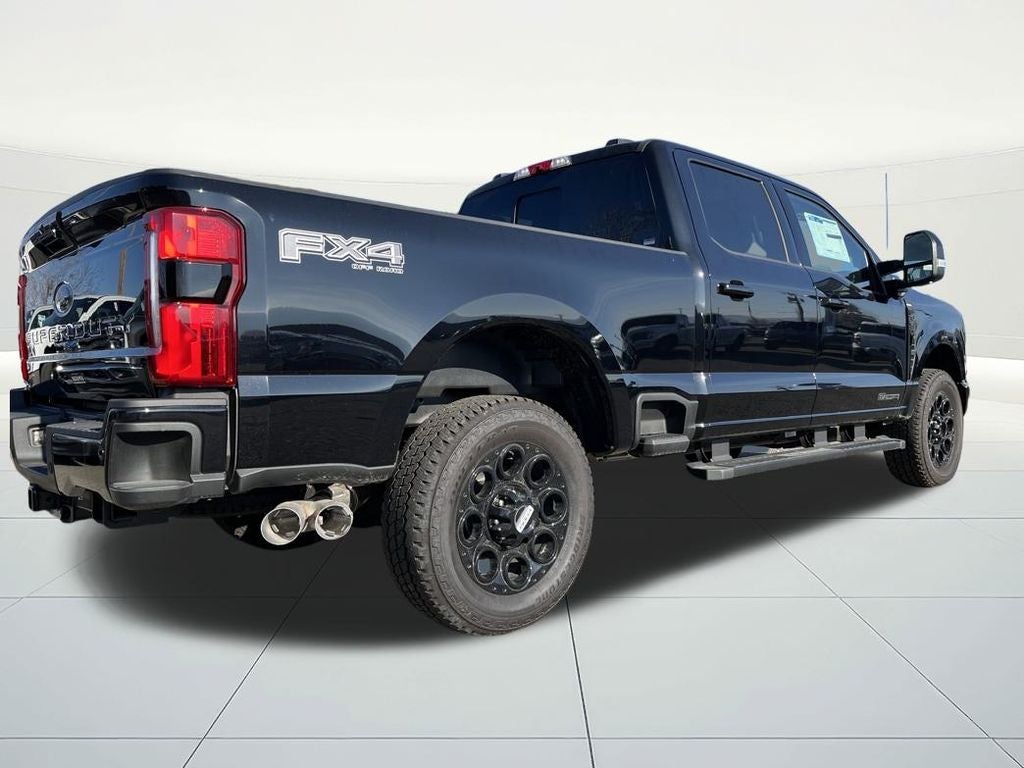 2025 Ford F-350SD Lariat