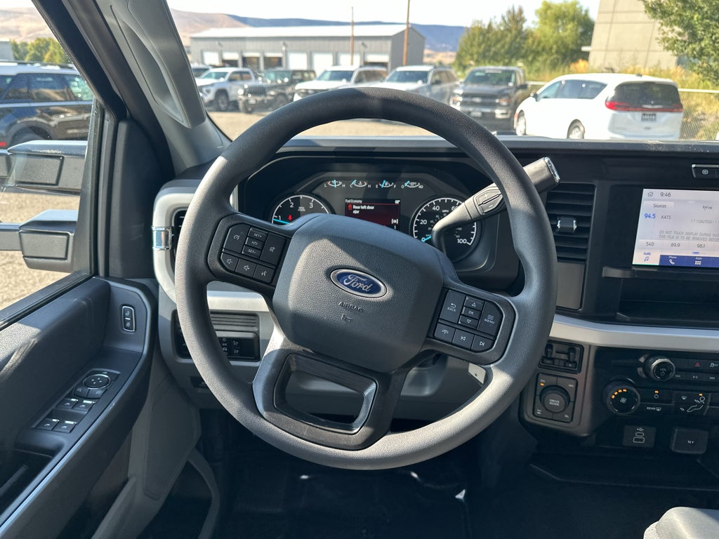 2026 Ford F-350 XL 4WD Crew Cab 6.75' Box