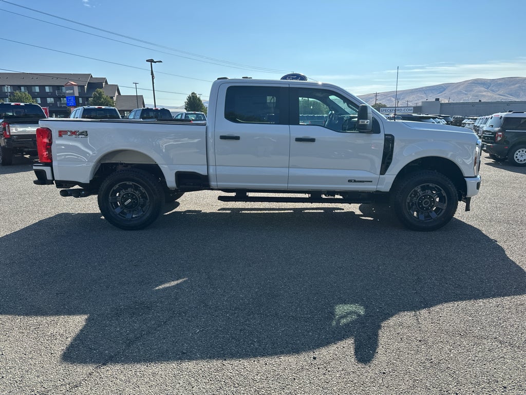 2026 Ford F-350 XL 4WD Crew Cab 6.75' Box