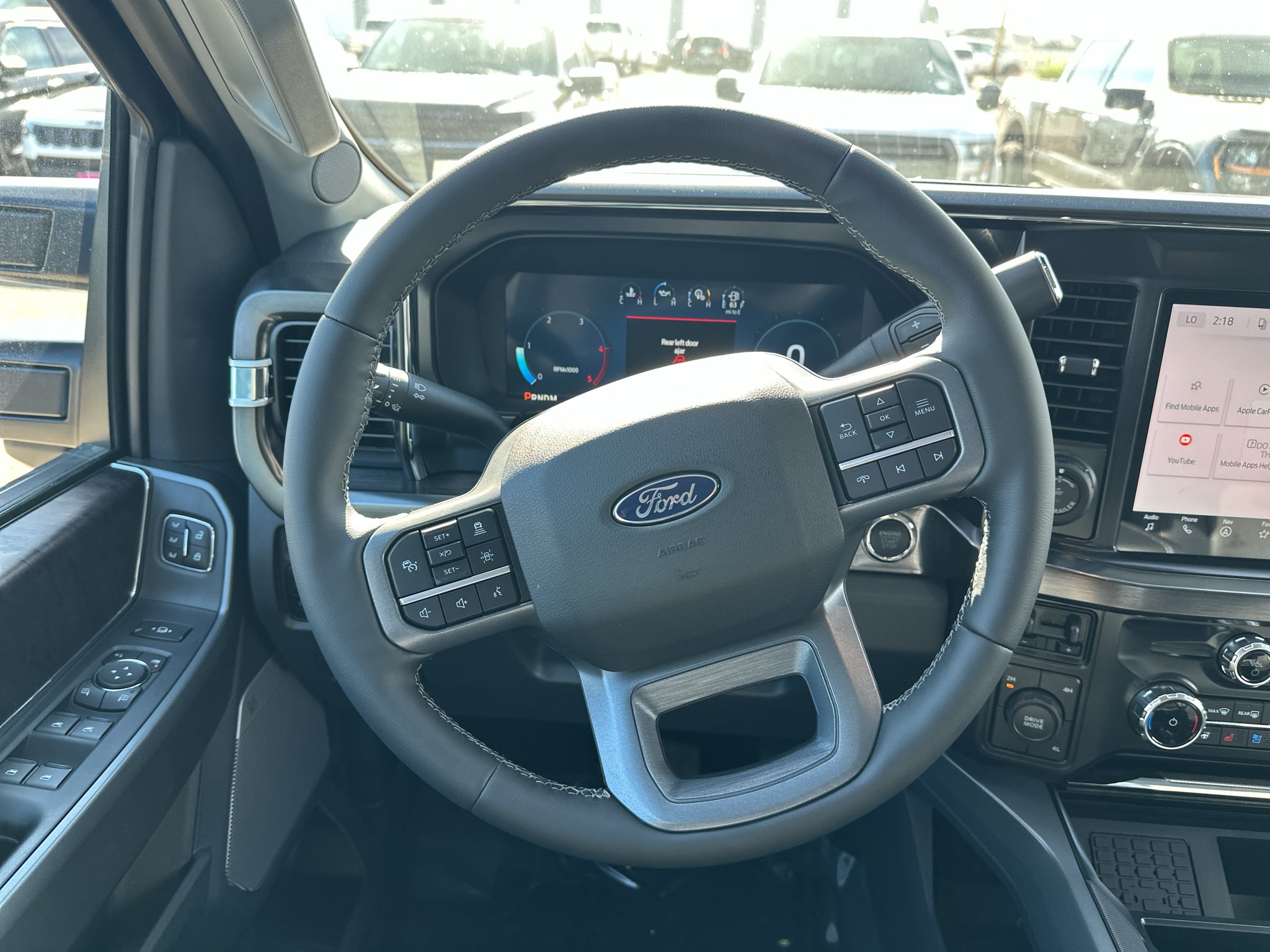 2027 Ford F-350 LARIAT