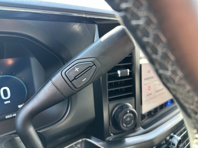 2027 Ford F-350 LARIAT