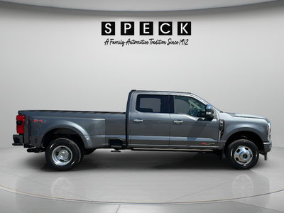 2026 Ford F-350SD Platinum DRW