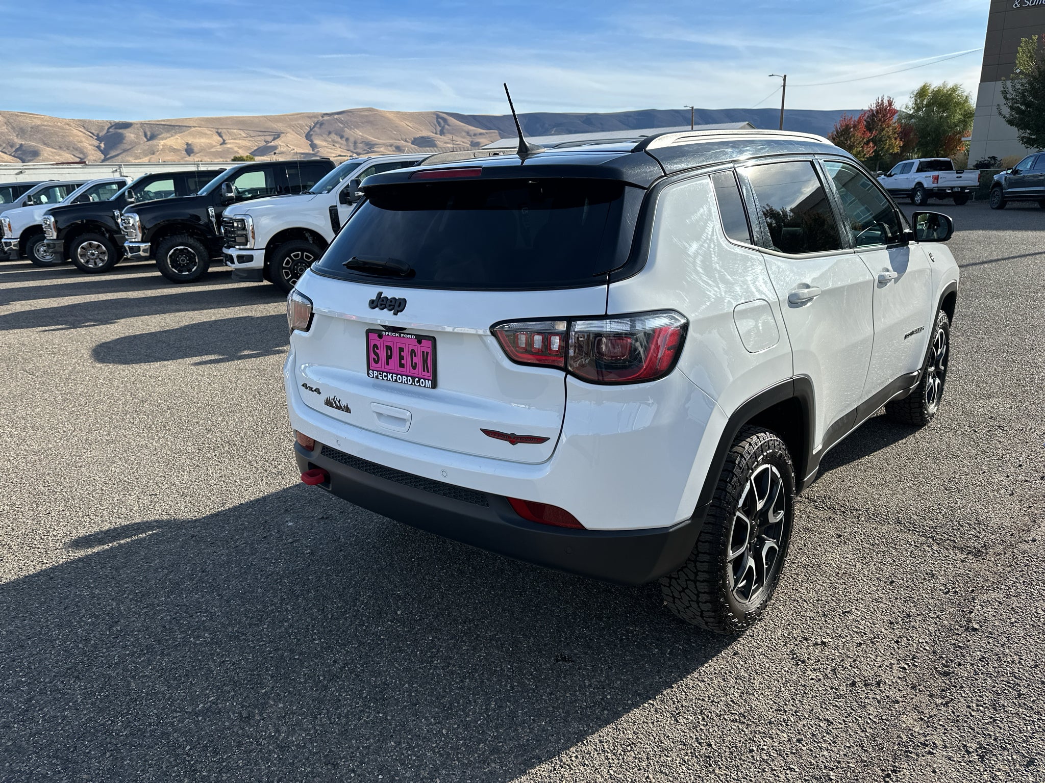 2024 Jeep Compass Trailhawk