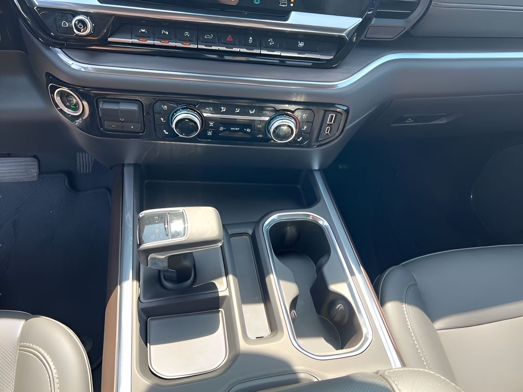 2023 GMC Sierra SLT