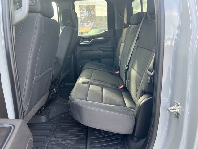 2025 GMC Sierra 1500 SLE