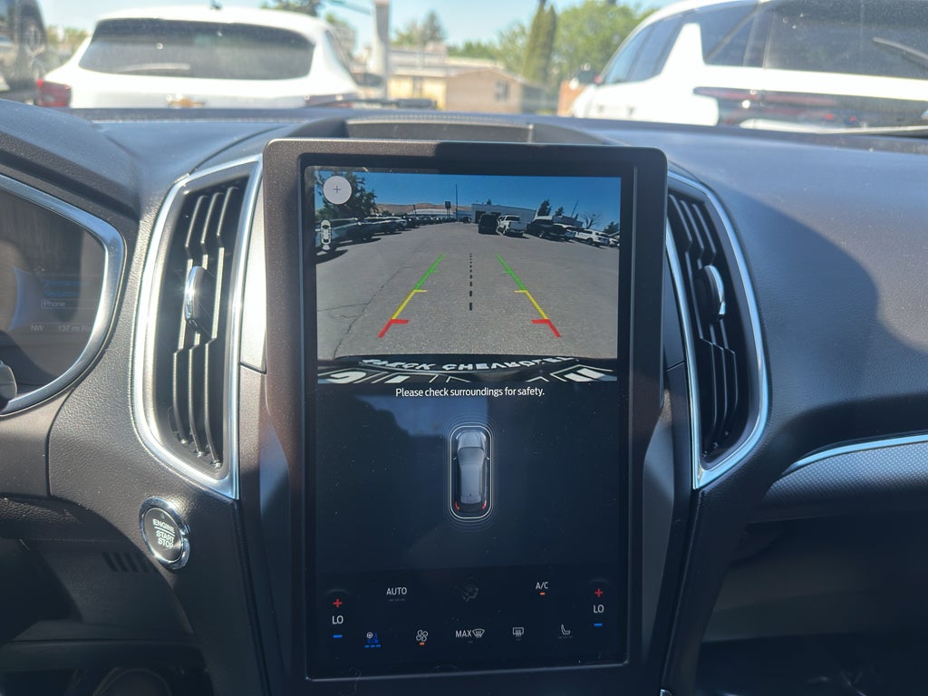 2021 Ford Edge Titanium