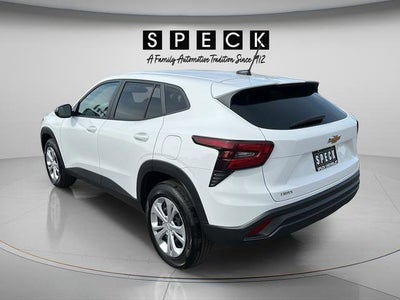 2025 Chevrolet Trax LS