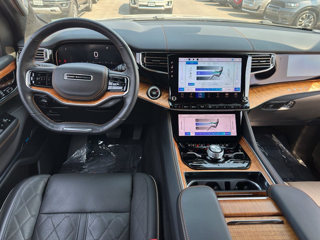 2022 Jeep Grand Wagoneer Series III