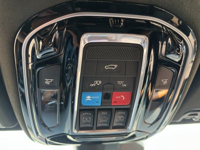 2022 Jeep Grand Wagoneer Series III