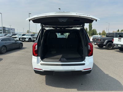 2025 GMC Yukon XL Elevation