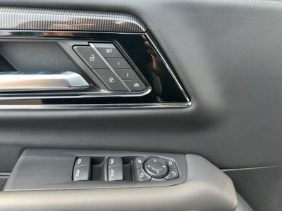 2025 GMC Yukon XL Elevation
