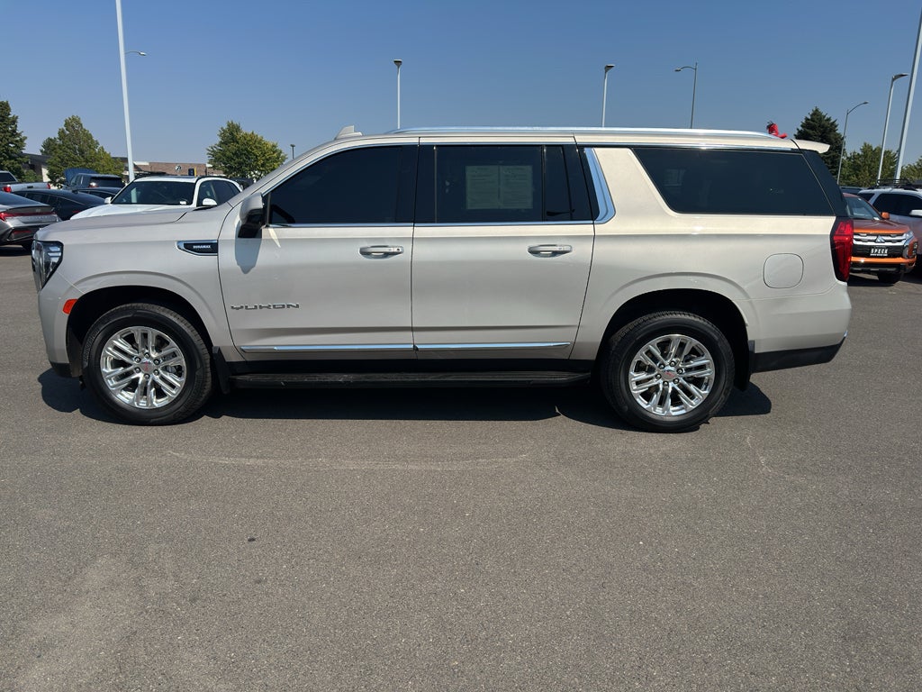 2023 GMC Yukon XL SLT