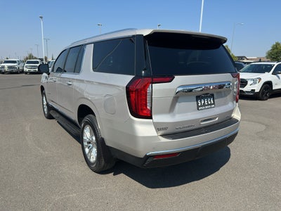2023 GMC Yukon XL SLT