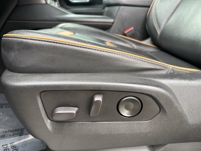 2021 GMC Yukon XL AT4