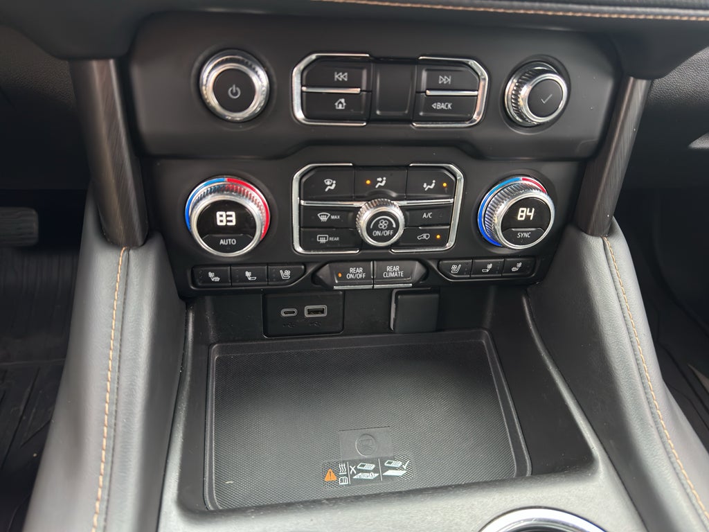 2024 GMC Yukon XL AT4
