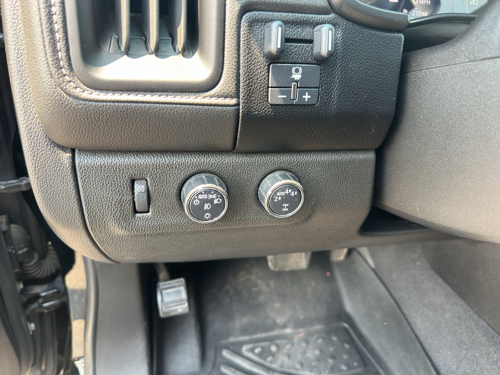 2020 GMC Canyon 4WD SLT