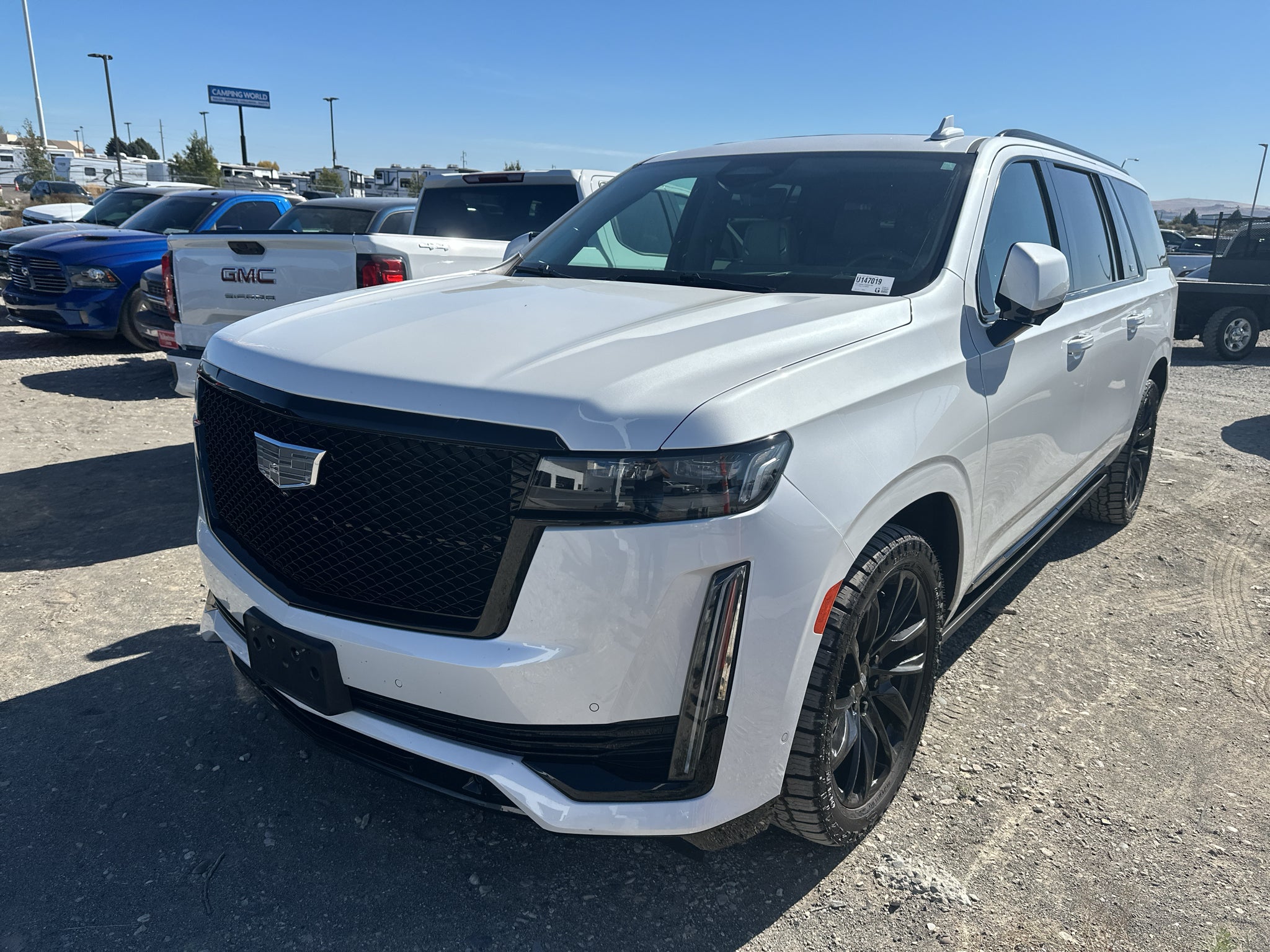 2023 Cadillac Escalade ESV 4WD Sport Platinum