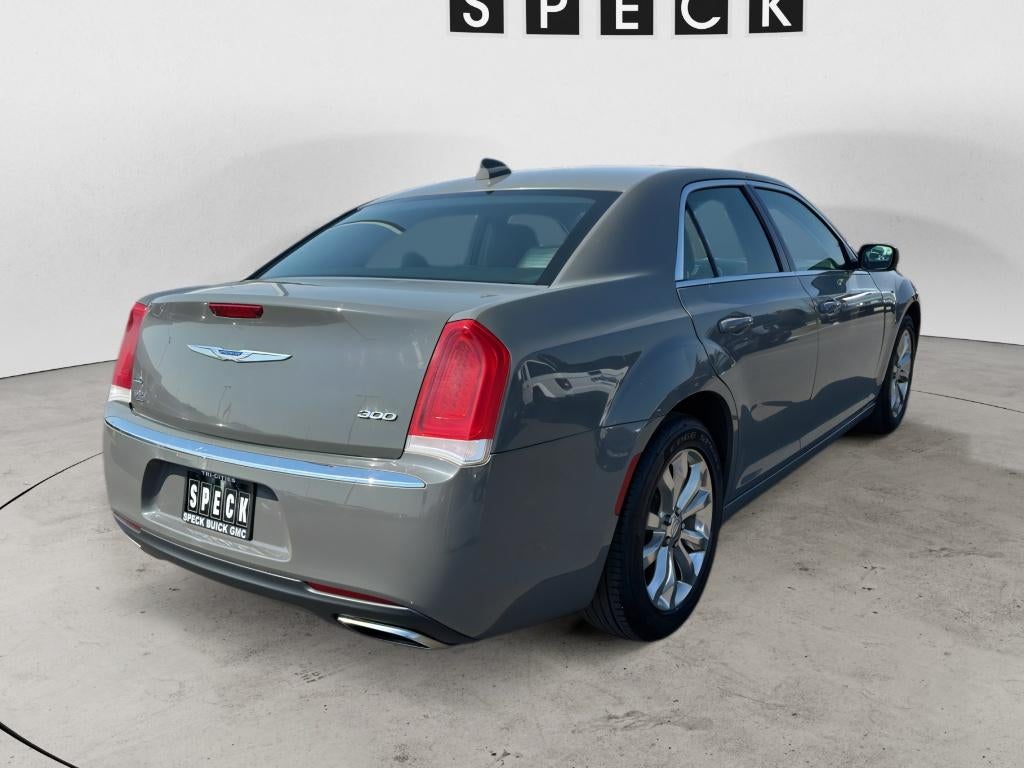 2017 Chrysler 300 Limited AWD