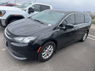 2020 Chrysler Voyager LX
