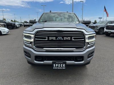 2022 RAM 3500 Laramie Crew Cab 4x4 8' Box