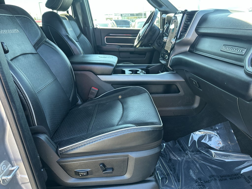 2022 RAM 2500 Laramie Crew Cab 4x4 6'4" Box