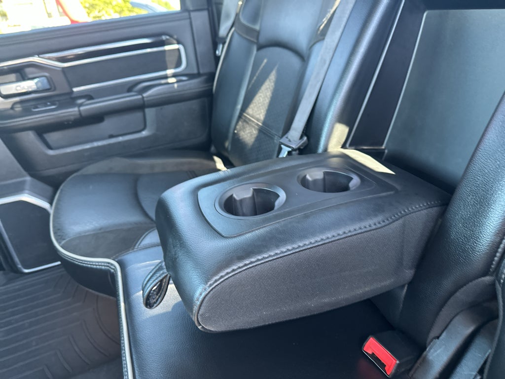 2022 RAM 2500 Laramie Crew Cab 4x4 6'4" Box