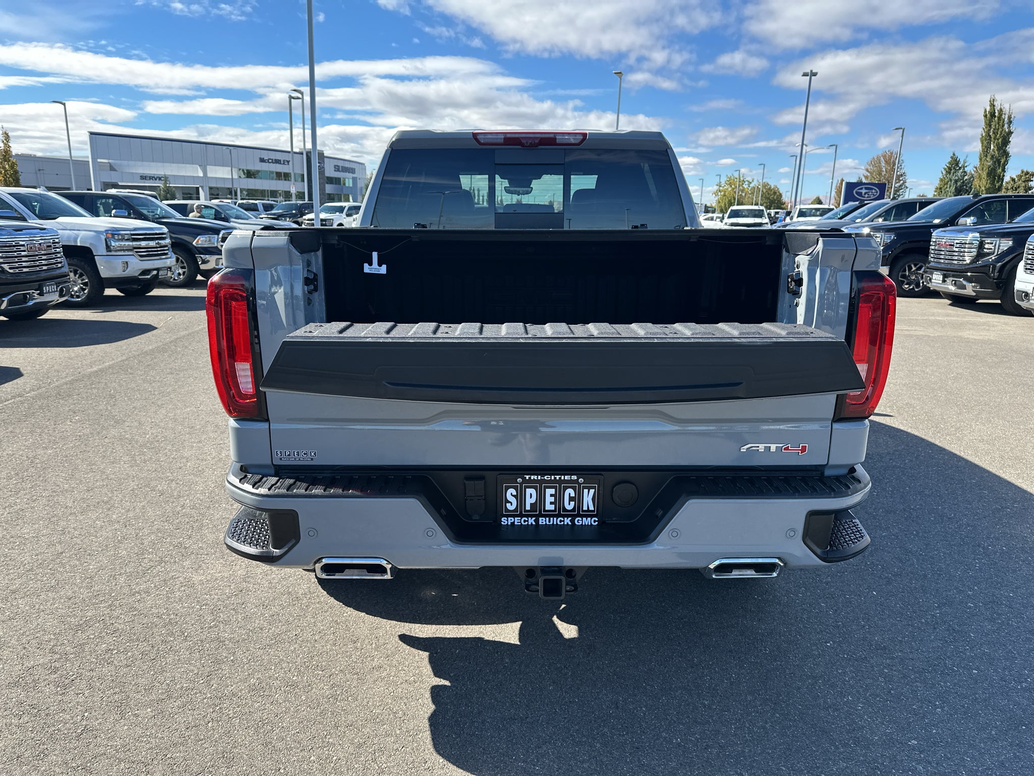 2025 GMC Sierra 1500 AT4