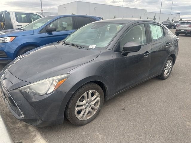 2018 Toyota Yaris iA Manual (Natl)