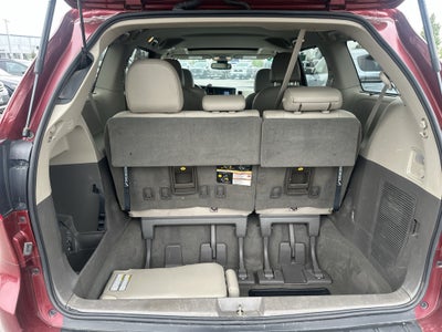 2019 Toyota Sienna XLE 8 Passenger