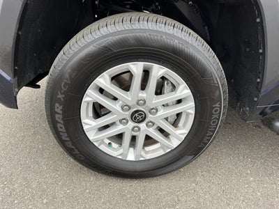 2024 Toyota Tundra 4WD SR5