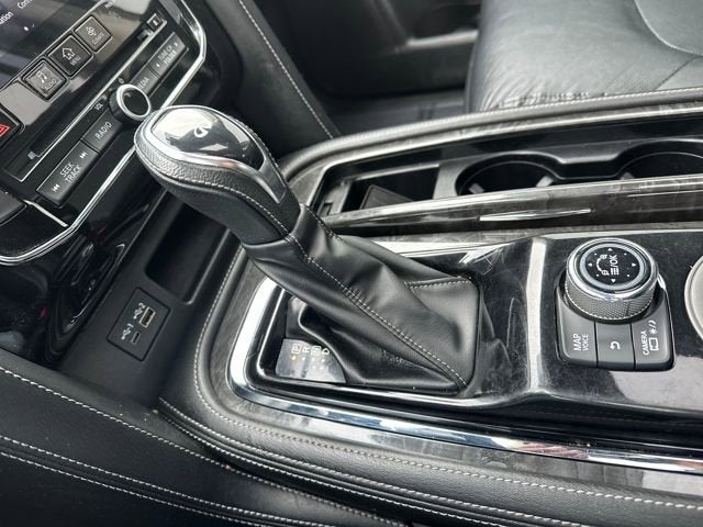 2021 INFINITI QX80 LUXE