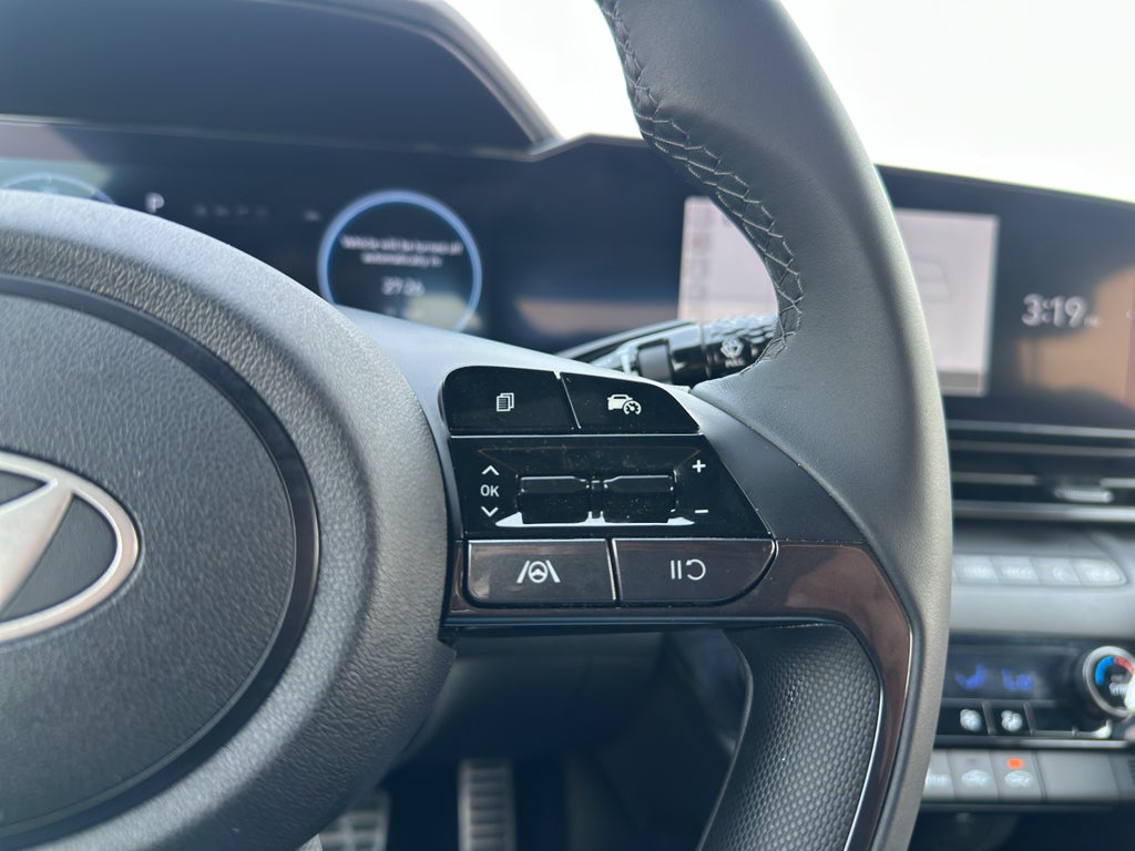 2025 Hyundai Elantra Hybrid SEL Sport