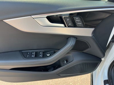 2023 Audi A4 Premium Plus 45 TFSI S line quattro S tronic