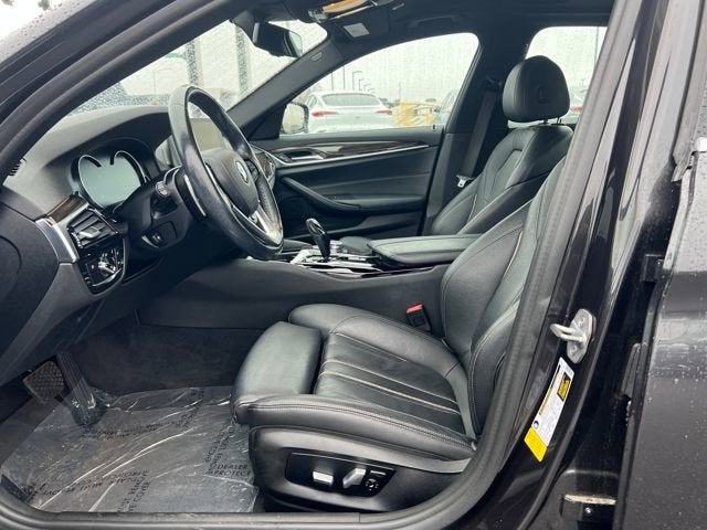 2018 BMW 5 Series 530i